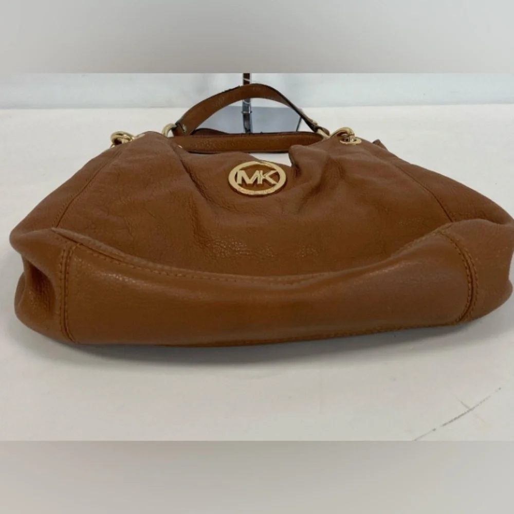 Michael Kors Fulton Large Shoulder Tote Bag - Picture 7 of 12